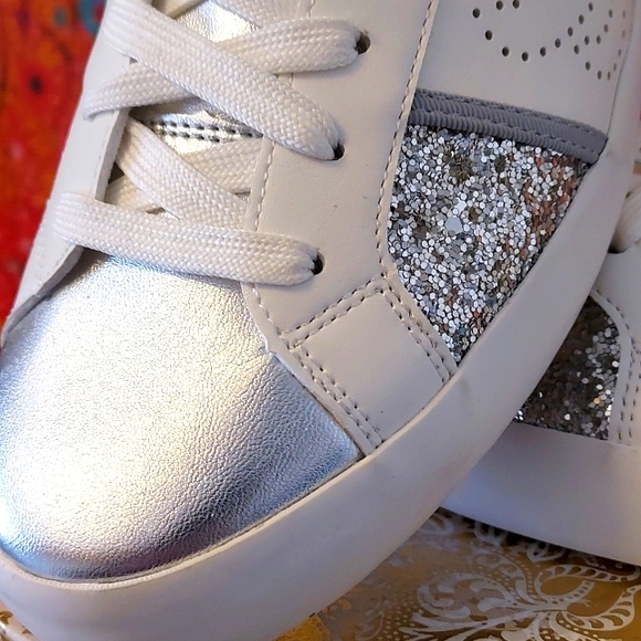 Women's Sam and Libby Alina Glitter Sneaker - Picture 10 of 10